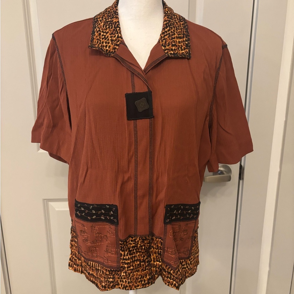 Vintage Napa Valley brown button down abstract patterned blouse size L